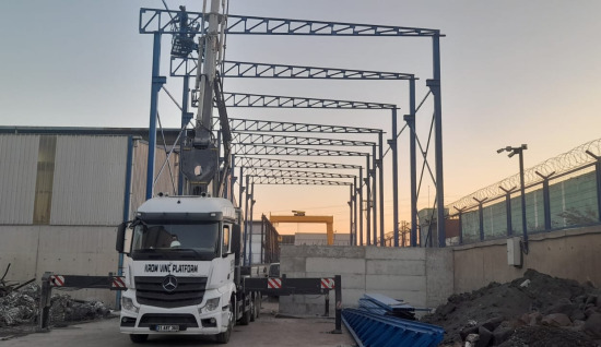 KROM VİNÇ: Güvenilir Vinç Kiralama ve Kaldırma Çözümleri